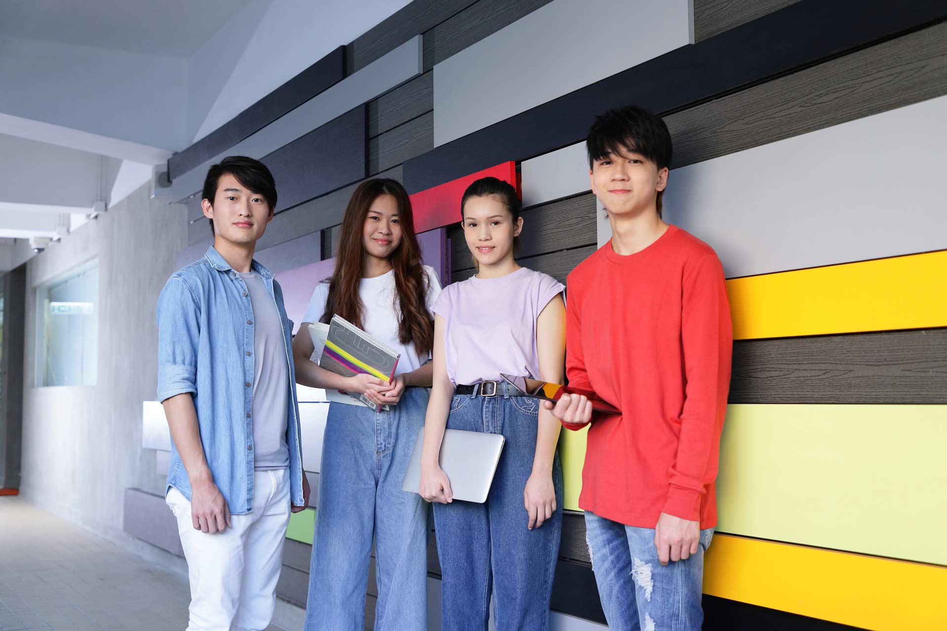 兼讀制課程 -日間課程（職專證書)