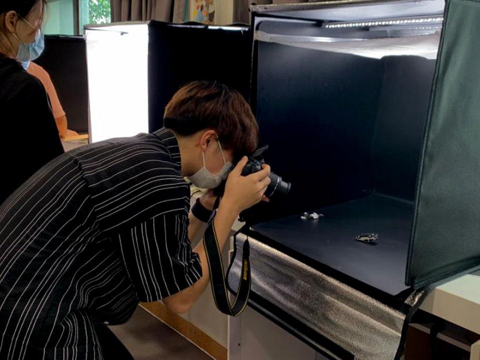 Commodity shooting and video shooting.