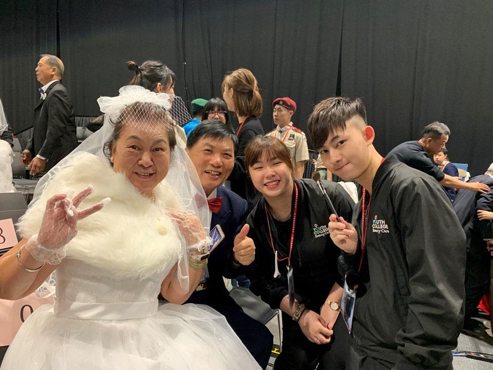 Activity Highlights of Wedding Make-up Service – Photo taking of students and elders after the makeup, showing their smiling face and satisfaction 