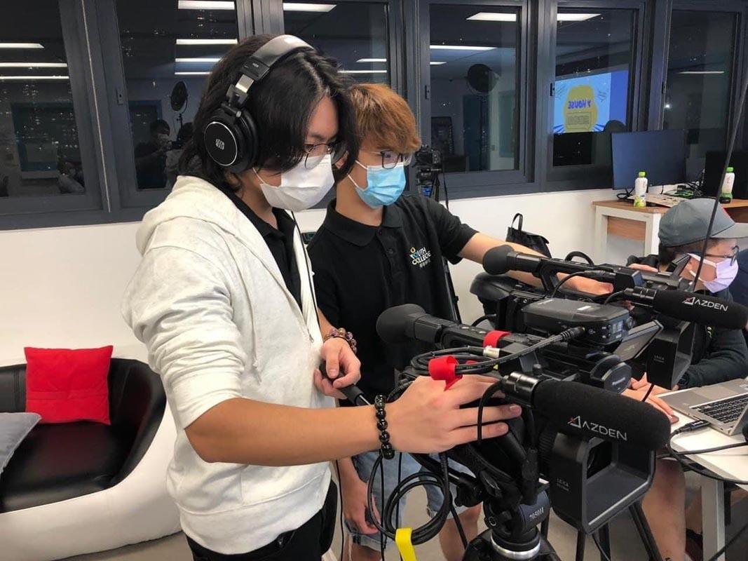 Business Event Operations students arranged social media live streaming service for Scout of HK Association - Hong Kong Island Region.