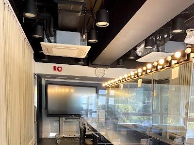 Make-up Stream: Make-up workshop