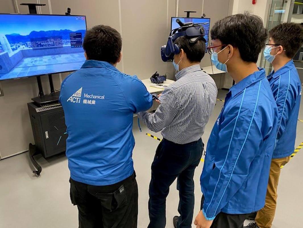 Virtual Reality Simulation Training System